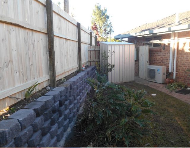 Windsor Concrete Block Wall and Bamboo Screen Installation in Gold Coast