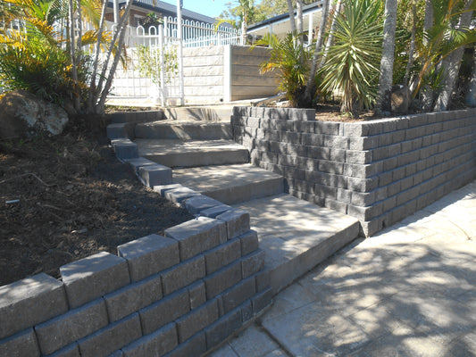 Windsor Stone Concrete Block Wall Installation in Robina