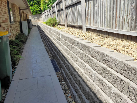 Flush Face Garden Wall Installation in Mudgeeraba