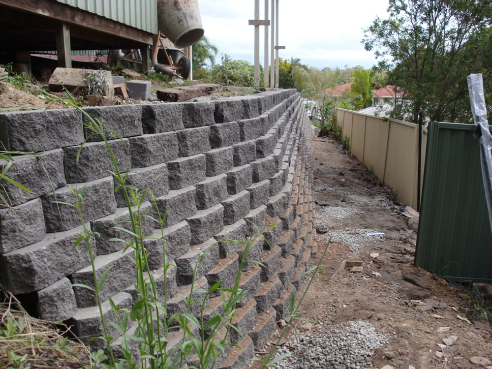 Concrete Block Retaining Walls Design : Precast Block Retaining Walls