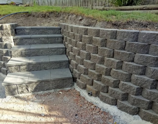 Adbri Windsor Concrete Block Wall with Paver Steps in Benowa, Gold ...