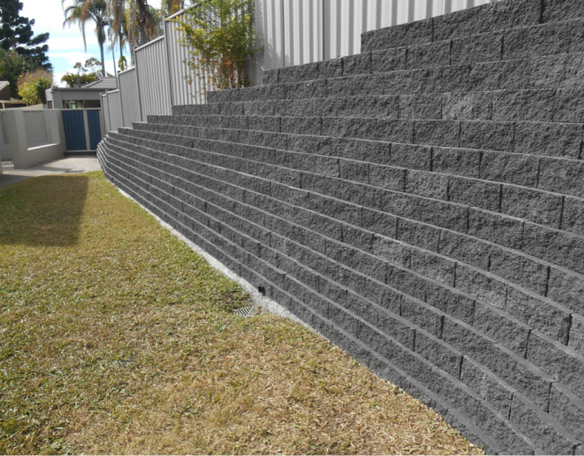 Flush Face Garden Wall Installation in Ashmore, Gold Coast – Gold Coast ...