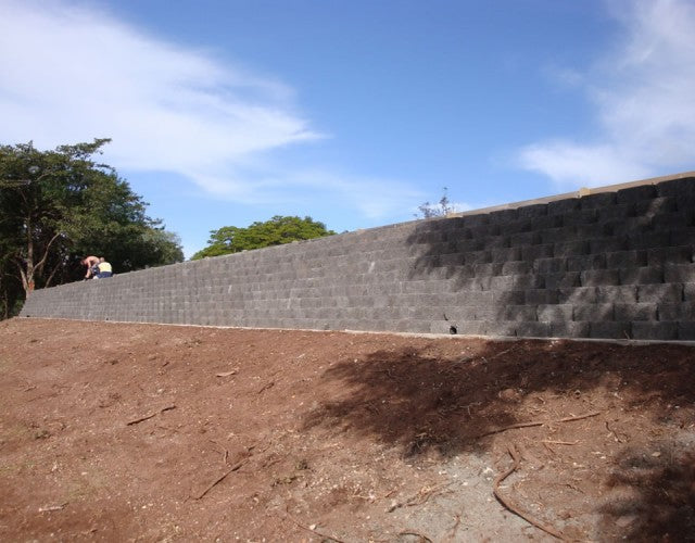 Diamond Concrete Block Retaining Wall Solution for Croquet Lawn in ...