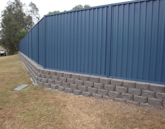 Windsor Concrete Block Walls & Colorbond Fencing for Pool Installation ...