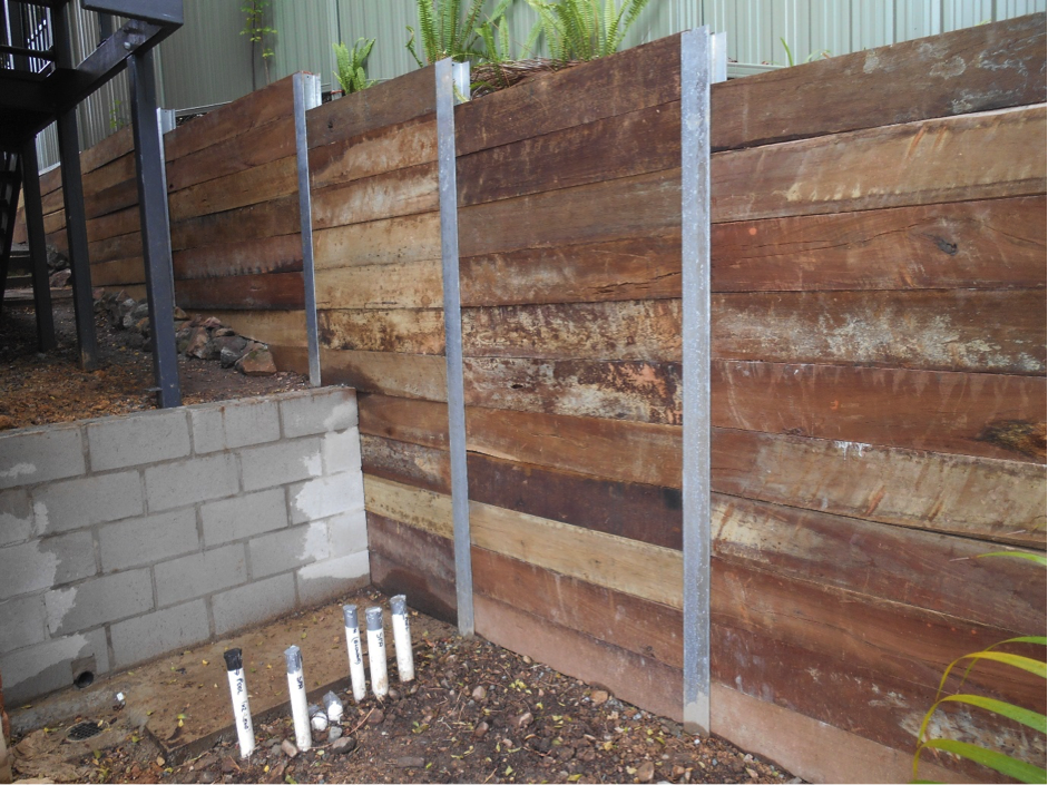 Australian Retaining Walls Hardwood Sleepers With Galvanised Steel H Beam Posts Robina Gold Coast Australian Retaining Walls
